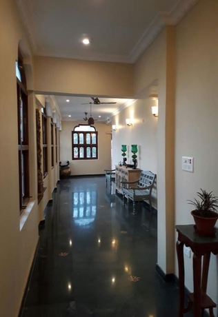 Imagen de los interiores del Hotel Vijaigarh kothi. Foto 15