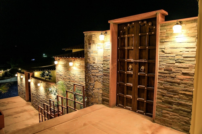 Imagen de la habitación del Hotel Vijay Garh Resort Udaipur. Foto 2