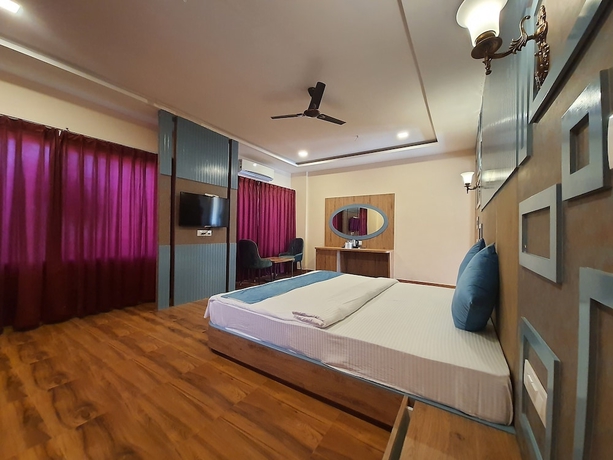 Imagen de la habitación del Hotel Vijay Garh Resort Udaipur. Foto 9