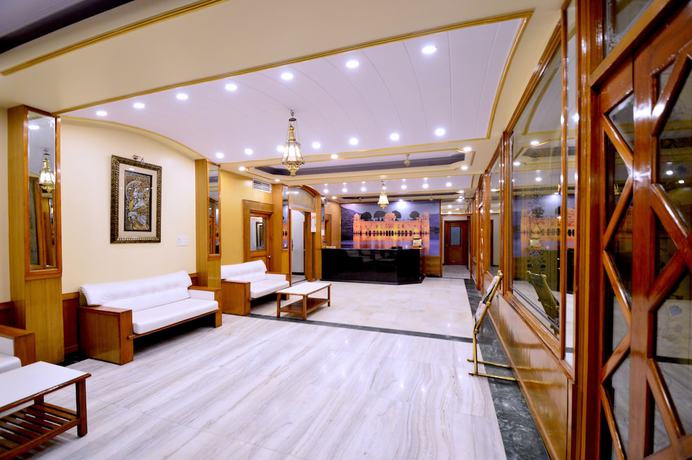 Imagen de los interiores del Hotel Vijay Niwas. Foto 13