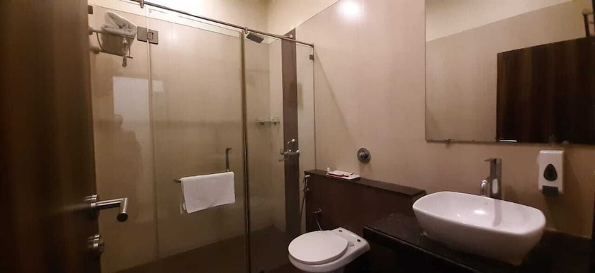 Imagen de la habitación del Hotel Vijaya Tej Clarks Inn. Foto 14