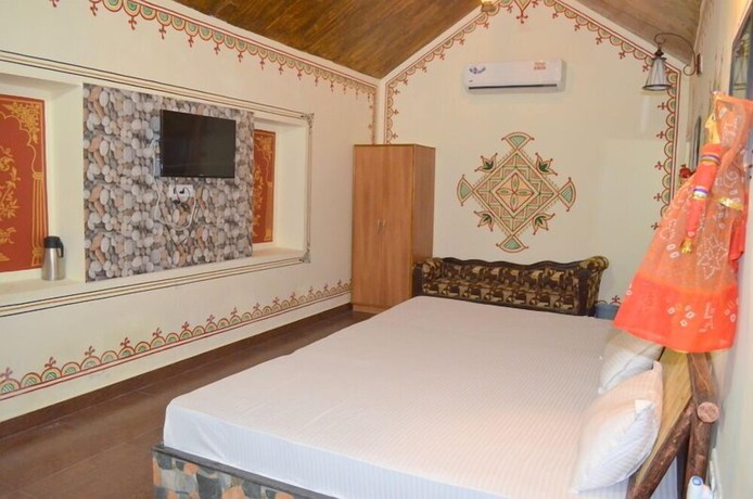 Imagen de la habitación del Hotel Vijayvargiya Dhani. Foto 10