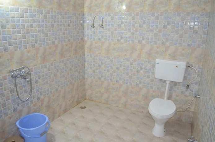 Imagen de la habitación del Hotel Vijayvargiya Dhani. Foto 17