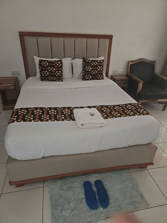 Imagen de la habitación del Hotel Vijiji and Conference Eldoret. Foto 12