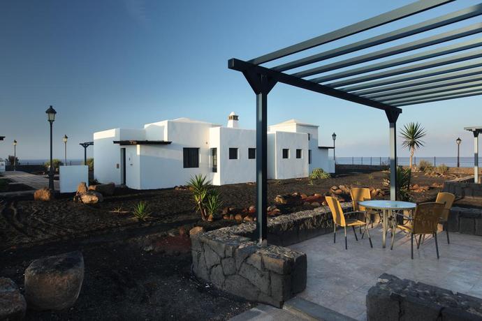 Imagen de los interiores del Hotel Vik Coral Beach. Foto 13