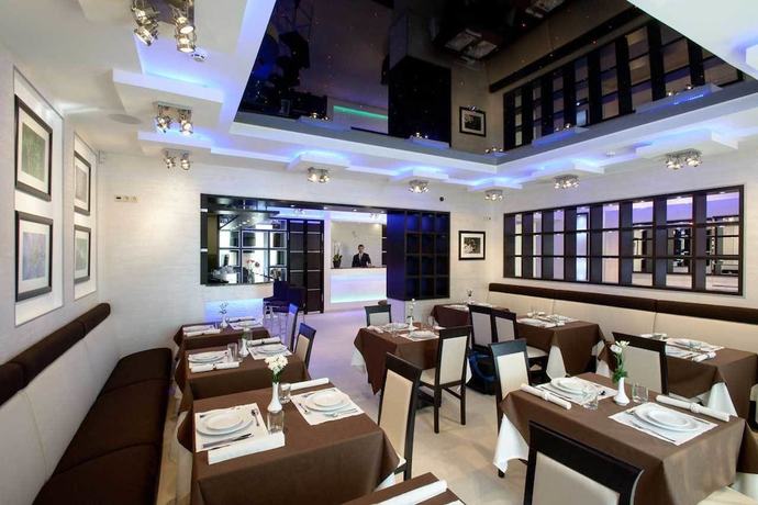 Imagen del bar/restaurante del Hotel Vikey. Foto 5