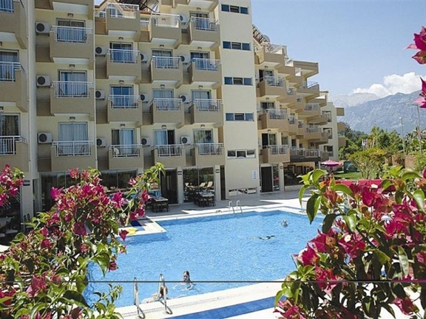 Imagen general del Hotel Viking Nona Beach. Foto 10