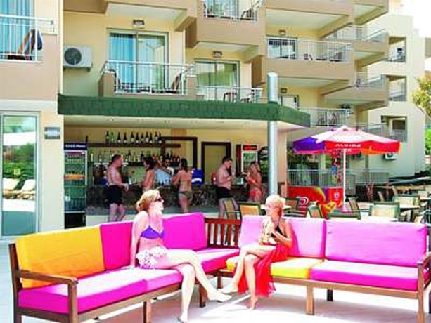 Imagen general del Hotel Viking Nona Beach. Foto 12