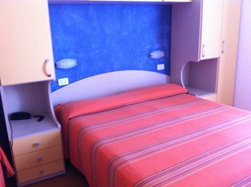 Imagen de la habitación del Hotel Viking, Viserbella. Foto 3