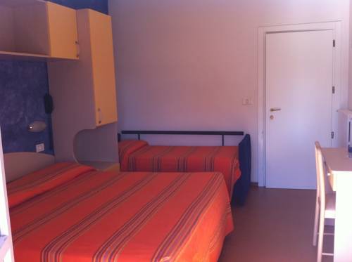 Imagen de la habitación del Hotel Viking, Viserbella. Foto 4