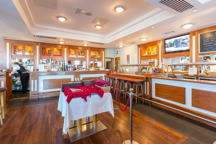 Imagen del bar/restaurante del Hotel Viking Waterford. Foto 3