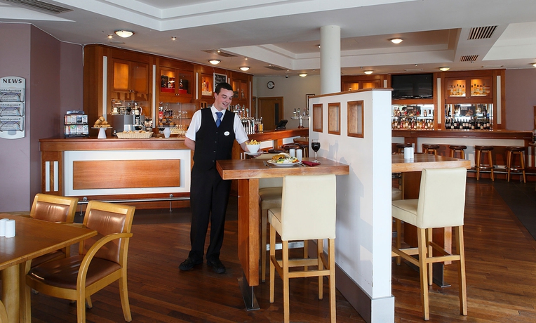 Imagen del bar/restaurante del Hotel Viking Waterford. Foto 4