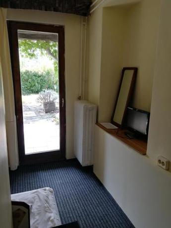 Imagen general del Hotel Vikt&oacute;ria, Balatonalmadi. Foto 4