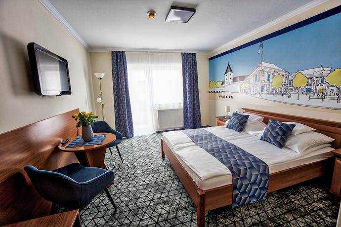 Imagen de la habitación del Hotel Viktória, Sárvár. Foto 8