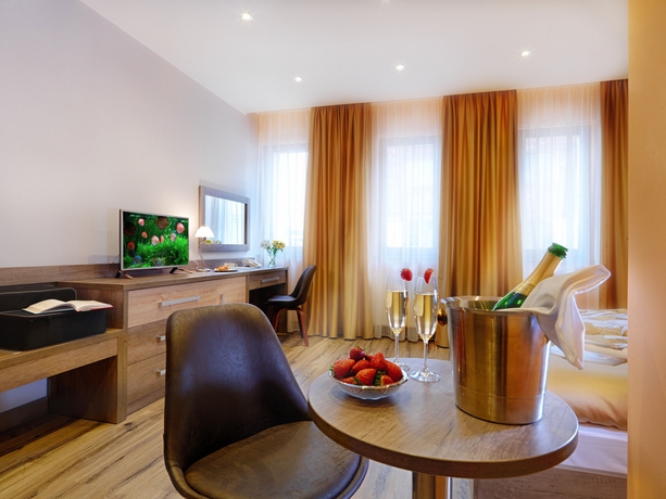 Imagen de los interiores del Hotel Viktor, Bratislava. Foto 10