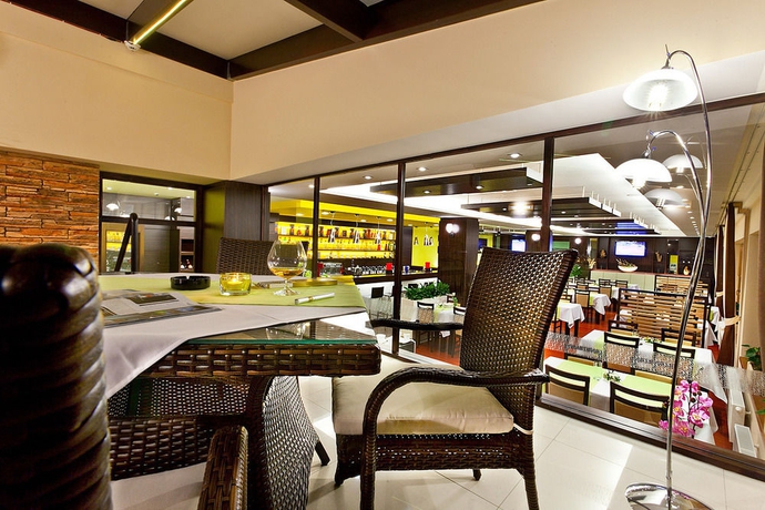 Imagen de los interiores del Hotel Viktor. Foto 11