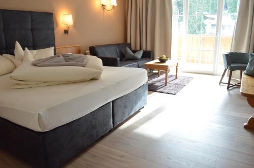 Imagen de la habitación del Hotel Viktoria Alpine Hideaway. Foto 7