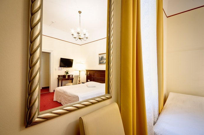 Imagen de la habitación del Hotel Viktoria, Hietzing. Foto 15