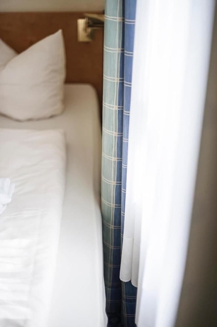 Imagen de la habitación del Hotel Viktoria Neuss. Foto 9