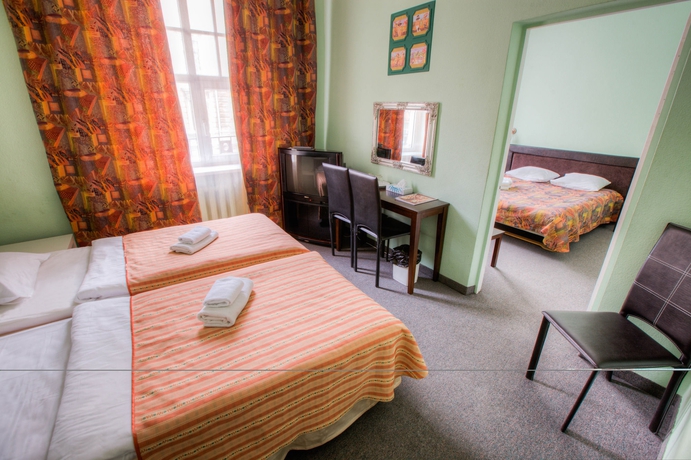 Imagen de la habitación del Hotel Viktorija, Riga. Foto 11
