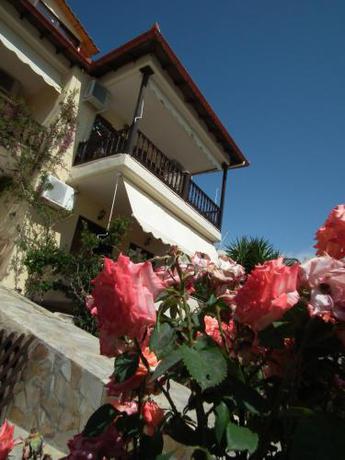 Imagen general del Hotel Viky, Sarti. Foto 6