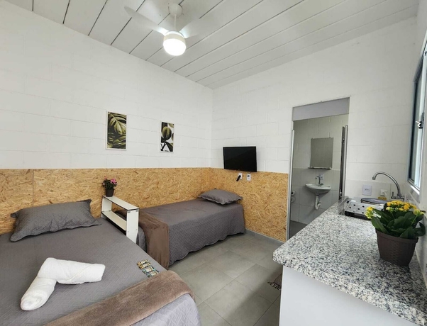Imagen de la habitación del Hotel Vila 50. Foto 6