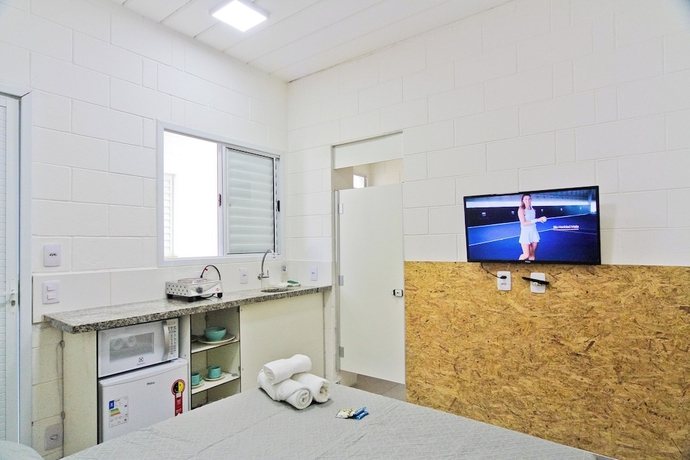 Imagen de la habitación del Hotel Vila 50. Foto 9