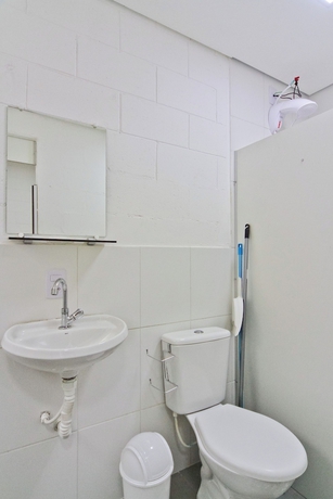 Imagen de la habitación del Hotel Vila 50. Foto 12