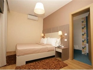 Imagen de la habitación del Hotel Vila 60. Foto 4