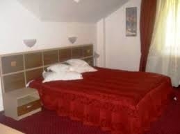 Imagen de la habitación del Hotel Vila Acvila. Foto 3