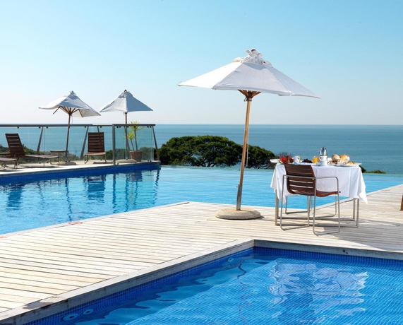 Imagen de la piscina del Hotel Vila Alba Resort. Foto 11