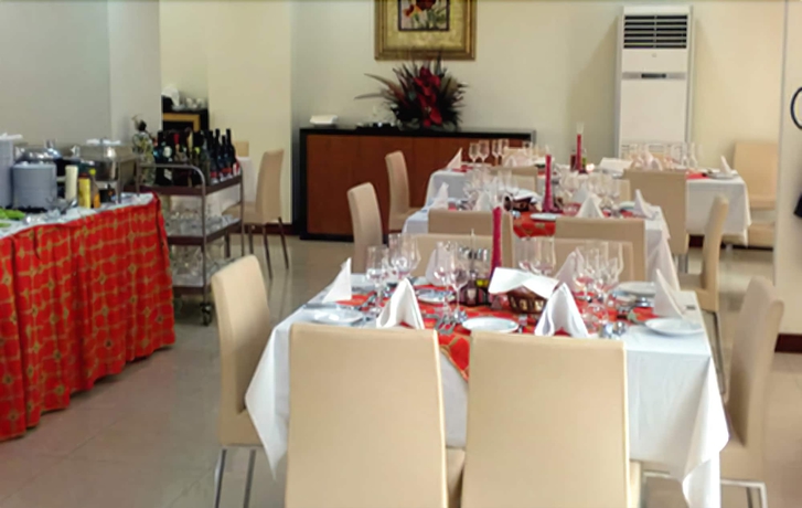 Imagen del bar/restaurante del Hotel Vila Alice. Foto 5