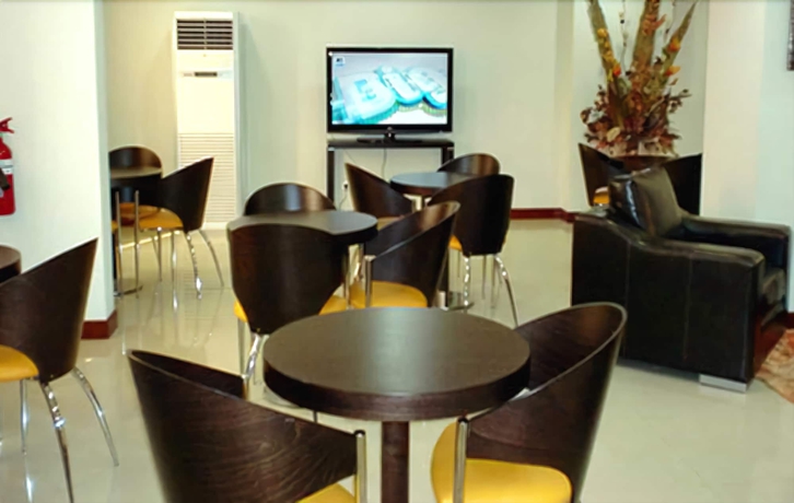 Imagen del bar/restaurante del Hotel Vila Alice. Foto 10