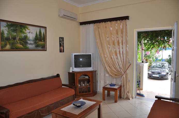 Imagen de la habitación del Hotel Vila Alvin and Apartments. Foto 5