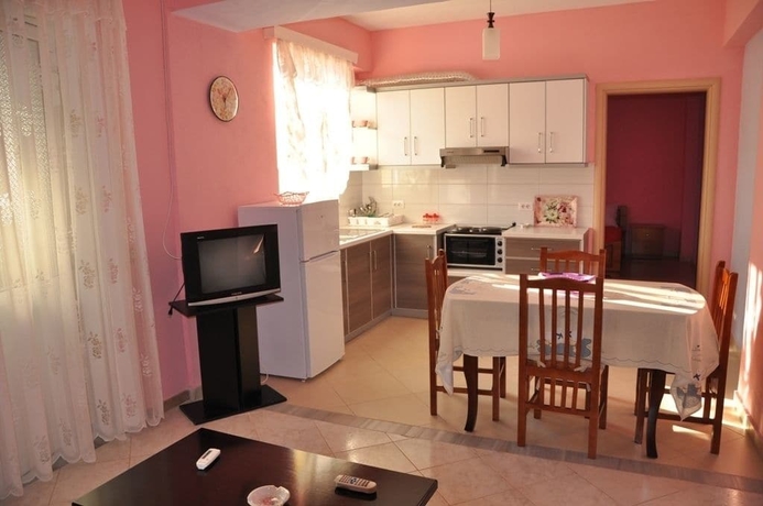 Imagen de la habitación del Hotel Vila Alvin and Apartments. Foto 6