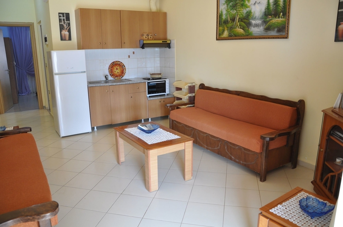 Imagen de los interiores del Hotel Vila Alvin and Apartments. Foto 17