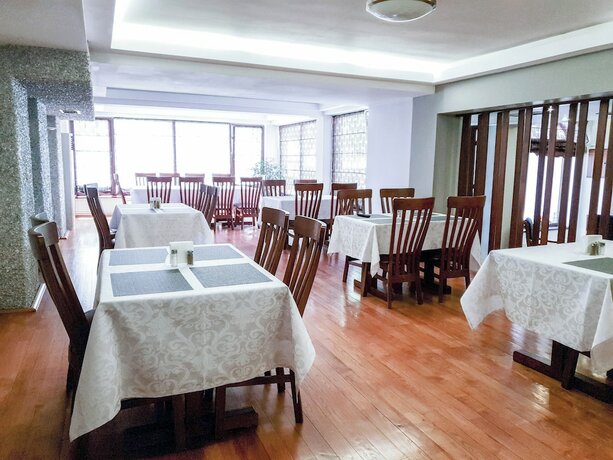 Imagen general del Hotel Vila Ami. Foto 16