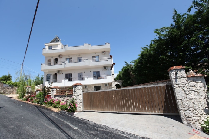 Imagen general del Hotel Vila Anhel. Foto 1