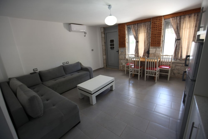 Imagen de la habitación del Hotel Vila Anhel. Foto 13