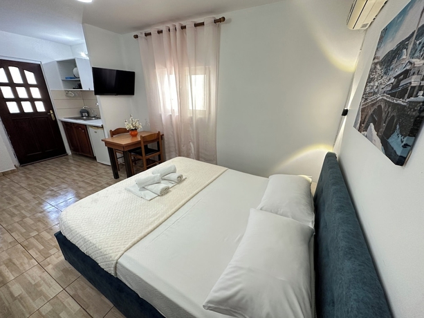 Imagen de la habitación del Hotel Vila Arial. Foto 7