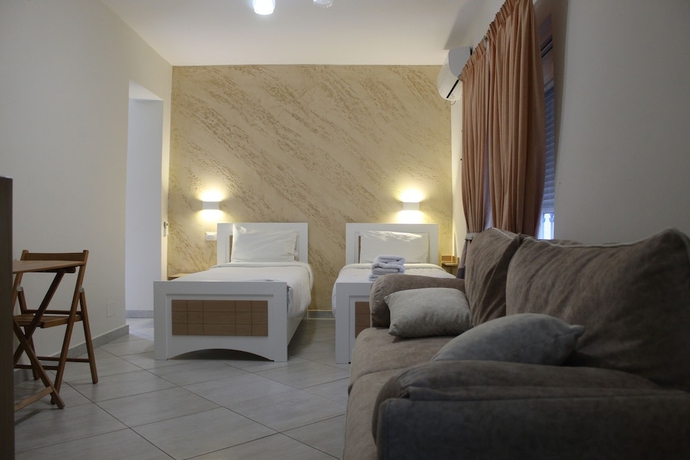 Imagen de la habitación del Hotel Vila Arial. Foto 15