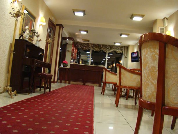 Imagen del bar/restaurante del Hotel Vila Ariston. Foto 5