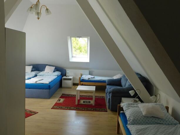 Imagen de la habitación del Hotel Vila Arnau. Foto 14