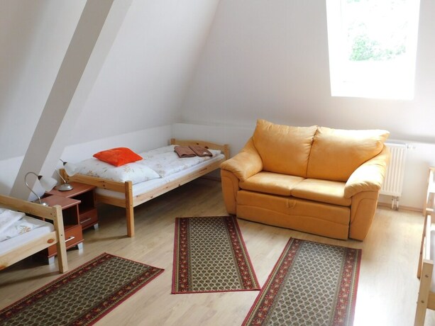 Imagen de la habitación del Hotel Vila Arnau. Foto 18