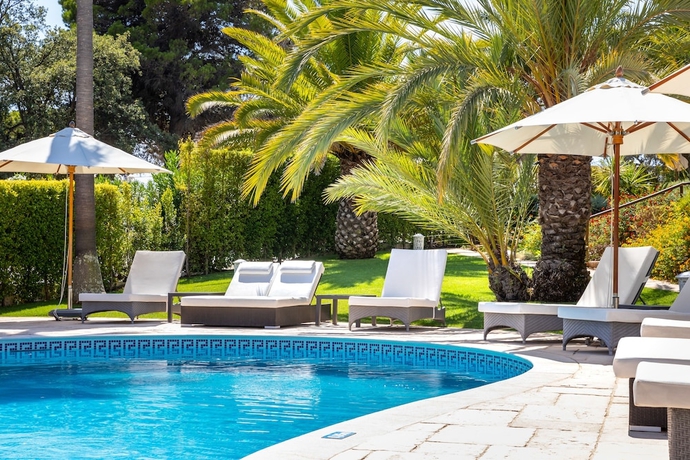 Imagen de la piscina del Hotel Vila Balaia - Luxury Boutique Villas. Foto 18