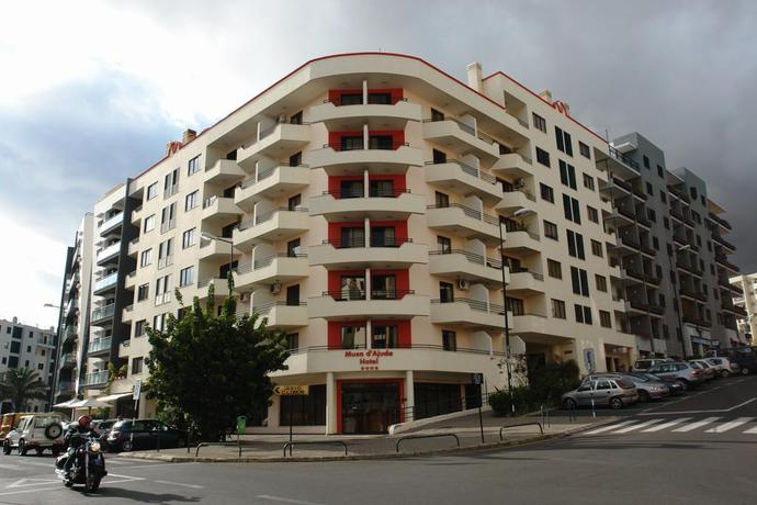Imagen general del Hotel Vila Baleira Residence. Foto 1