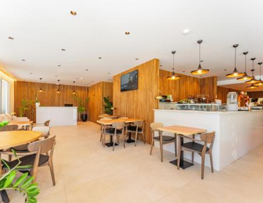 Imagen de los interiores del Hotel Vila Baleira Residence. Foto 11