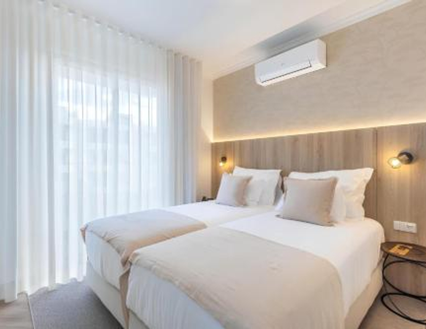 Imagen de la habitación del Hotel Vila Baleira Residence. Foto 5