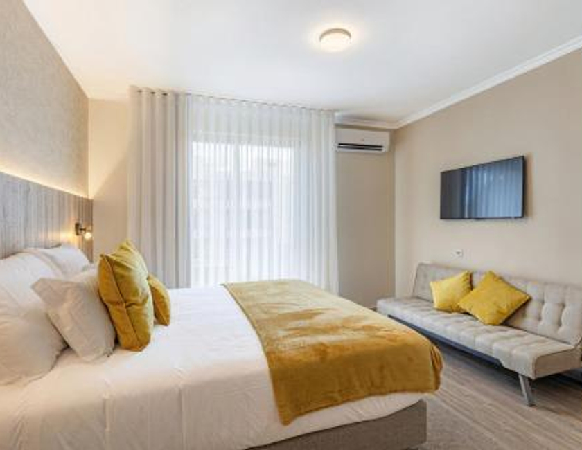 Imagen de la habitación del Hotel Vila Baleira Residence. Foto 6