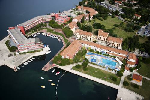 Imagen de la habitación del Hotel Vila Barka. Foto 4